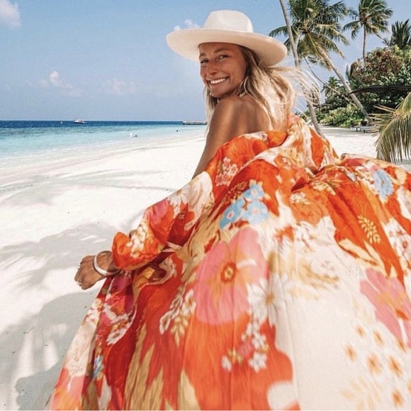 (RESERVE) Spell and the Gypsy Floral Tyler Kimono Robe with Pockets - Picture 2 of 7